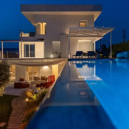 Ludamu Luxury 別荘